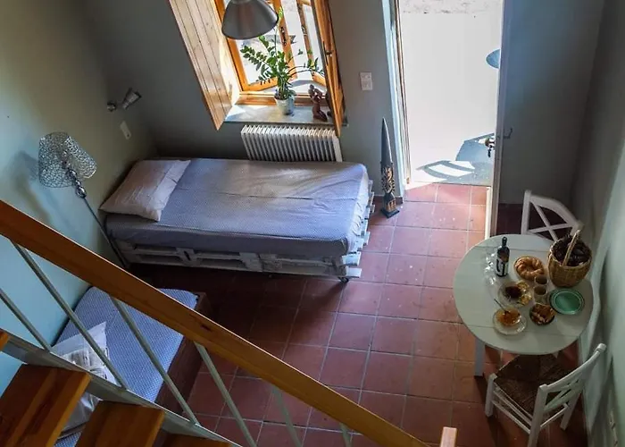 Arsinoe Πανσιόν Μέθανα