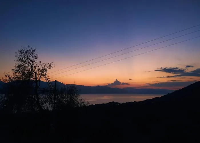 Arsinoe 4* Μέθανα